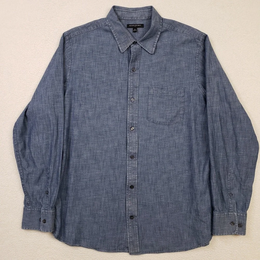 Banana Republic Button Up Shirt Men XL Blue Nepped Chambray Cotton Casual 124076